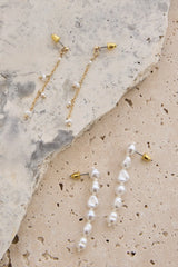 Marais Asymmetric Chain & Pearl Earrings Gold/Pearl