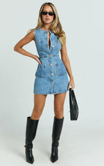 Stephanie Mini Dress - Scoop Neck Pocket Detail Recycled Denim Dress In Light Blue Wash