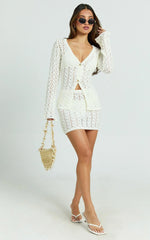 Henrietta Top - Long Sleeve Button Front V Neck Knit Top in Off White
