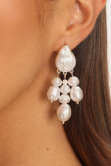 Eda Drop Pearl Earrings Gold