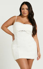 Gigi Mini Linen Blend Dress Sweetheart Tie Back Scallop Detail Dress in Off White
